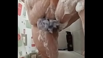 Me Masturbo Rico Cuando Estoy En La Ducha Llenita De Jabón