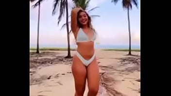 Taynara Cabral Slowed Down