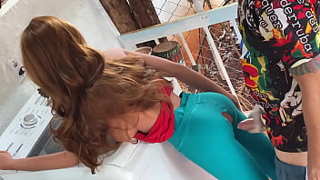 Comendo Cusinho Virguen ( Sex Toy ) ( Sex Doll )