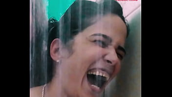 Cleaning Up With Jazmin Shave To Vibrate