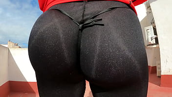 I Got Crazy Doing Outdoor Fitness, And I Ended Up Taking Out My Cock And Getting Hard Until I Came (trailer)