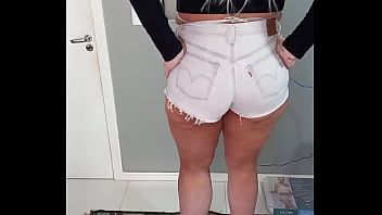 Meu Bumbum Shortinho Novo