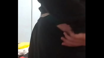 Afeminado En Tanga Enseñando El Culo