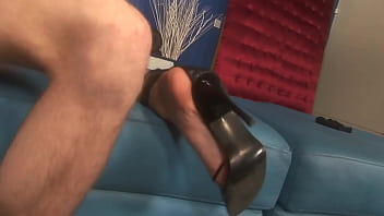 Tiffany Taylor An Uninhibited Woman Gets Fucked In The Pussy