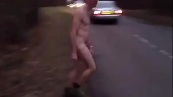 Risky Naked Outdoor - outdoor, amateur, extreme, exhibitionist, dare, dares - Video 105782