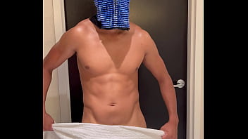 Flashing Big Dick Fresh Out Of The Shower Dpleasure7