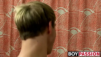 Cute New Man Stretches His Own Ass And Jerks Off Nicely