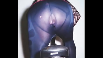 Say Haciendo Bici Con Plug En El Ano