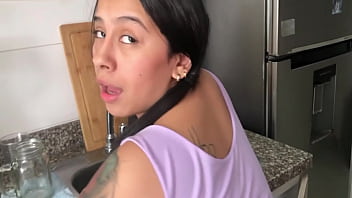 Hermanastra Quedo Atrapada En La Cocina Y Me Pidio Ayuda, Que Bendicion! Historia Completa