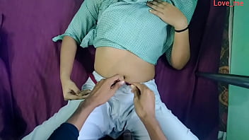 Desi 18 Virgin School Girl Having Sex In Oyo Room #hindi Dirty Talk