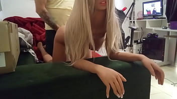 Enteada Enganada Por Seu Padrasto Pervertido Que A Enganou Usando Educação Sexual ( Sex Toy )