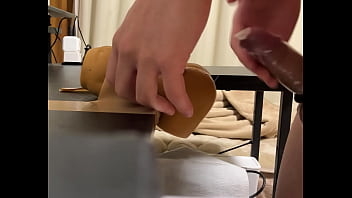 オナホールに奥まで腰振り