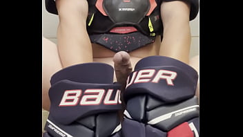 Closeted College Hockey Jock Milks His Prostate, Hands Free Cum And Squirting In The Shower