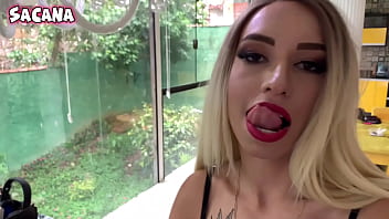 Loirinha Sensacional Novinha E Magrinha Muito Delícia