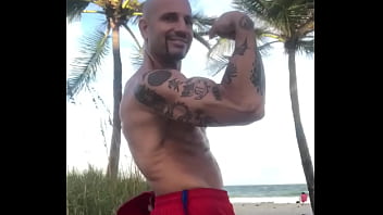 The Lifeguard Pornstar Maxxx Loadz