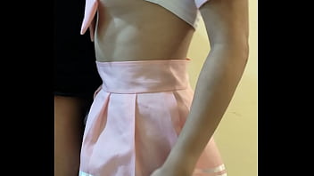 Colegiala En Mini Falda Gatita6877 Le Toca La Verga Y Deja Con Ganas A Su Amigo, Like Comenta Si Quieres Segunda Parte.