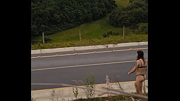 Saindo Pelada Na Rua