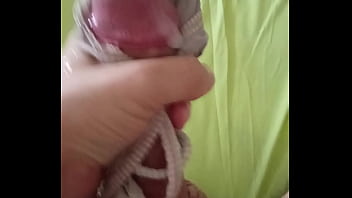 Punhetando Gostoso Na Calcinha Da Minha Namorada. Punhetando Escondido Até Gozar, Postar Escondido Sem Ela Saber.