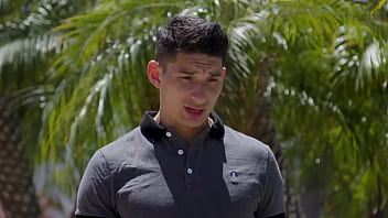 First Time I Try A Black Cock And It Breaks My Ass