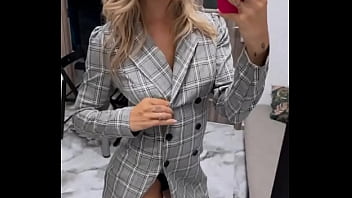 Stamattina Ho Realizzato Un Vostro Video Personalizzato, Chi Indovina Che Ho Fatto? ??#sexy #blonde #secretary # Cu...