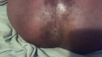 Any Hung Traps Like My Tight Butt Hole?