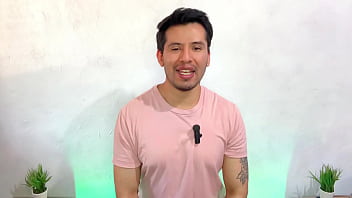 Amigo Hetero Le Da Sexo Oral A Los 20cm De Vergota De Su Mejor Amigo En El Trabajo Por Primera Vez! Relato Sexual