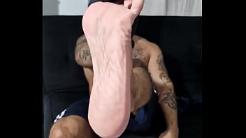 Got Home From The Gym Smelling Like The Manly Pig I Am ?who' Gonna Be Here Next Time To Sniff All This?