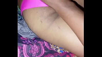 Padrasto Safado Apalpando A Bunda Da Enteada Gostosa