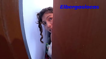 Me Paga La Renta Con Su Cuerpo, Me La Follo Y Me Empezo A Pagar Con Su Cuerpo A Partir De Ese Entonces.