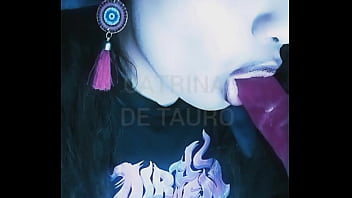 Practicando Oral Con Mi Dildo Sabor Cereza