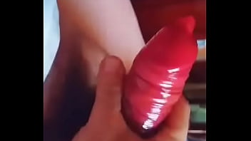 Pau Com Camisinha De Morango