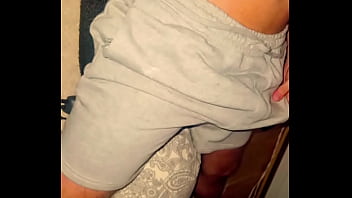 Xander Using Vibrators To Cum