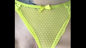 Italian Milf Uses Glass Dildo To Soak And Masturbate Her Tight Pussy