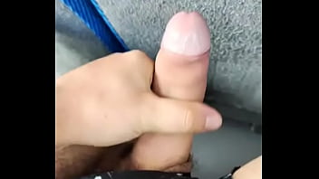 Kámo_ Honí V Autobuse Za Lidma