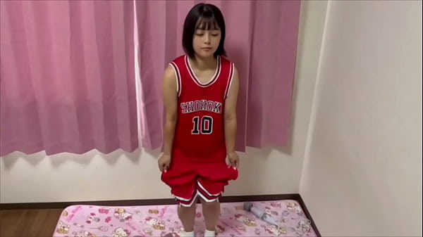 【下着紹介】バスケ部の時に履いてた下着を紹介。身体の隅々までみてね。