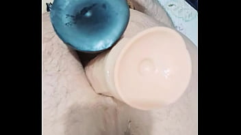 Enorme Pauzão Dentro Do Cu