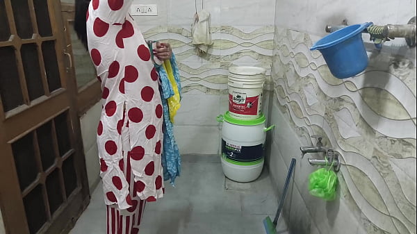 Naughty Step Sister Flirts With The Hot Step Brother Cum Out After Blowjob