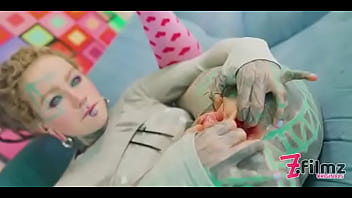 Uuf This Makes Me So Hard! ??tattooed Hottie Anuskatzz Filling Her Anal Hole