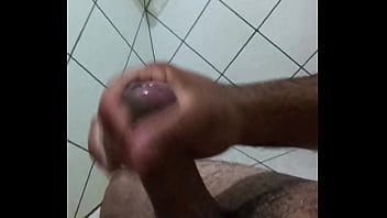 Batendo Uma No Banho - gozada, cuzinho - Video 128455