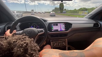 Bzinha Pagando Um Boquete, Para Pagar A Carona