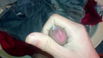 Nuevo Video Casero De Un Jovencito Con Una Rica Verga - babe, skinny, amateur, homemade, bathroom, solo, milk, brazil, bath, gay, bathtub, japan, new, twink - Video 127891