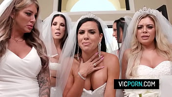 Guy Fucks 5 Milf Brides