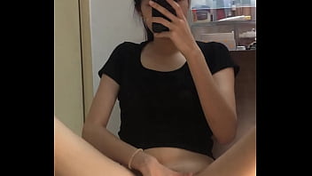 Puta Asiática Se Masturba Para Nosotros