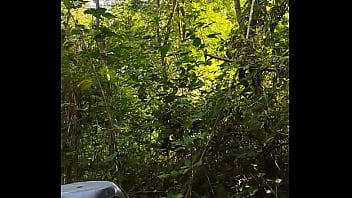 Me Da Una Mamada En El Monte