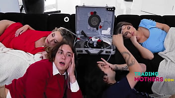 Dream Machine' Dilemma (to Fuck Mine Or His) - Krystal Sparks, Millie Morgan