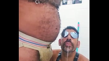 Toilet Human. O Prazer De Fazer Um Sub De Mict_rio. E Ainda Comer O Sebo Da Minha Pica