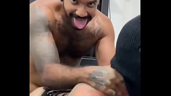 Puta Submissa Ganhou Leite E Mijo