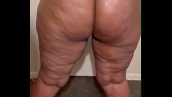 Thick Yella Bone Ass Shake