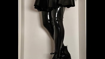 Latex Outfit Check