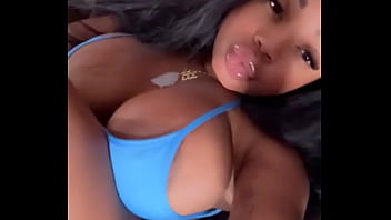 Give me a kiss - Update #446 (2024-11-